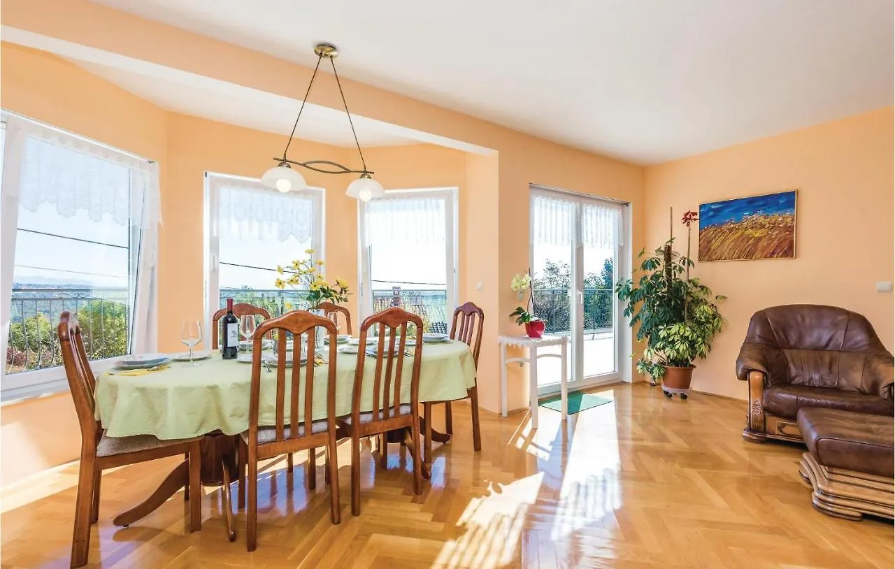 Gorgeous Home In Kastav With Wifi