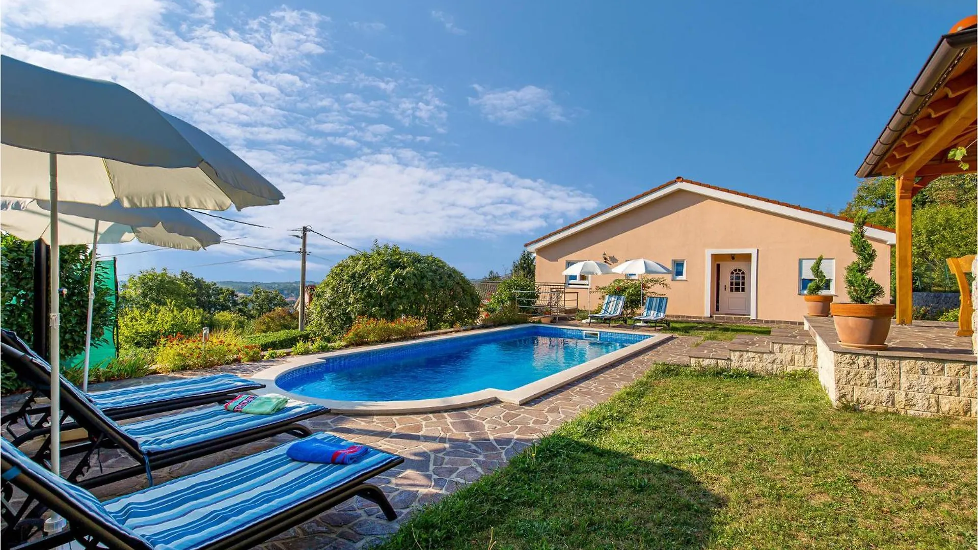 Gorgeous Home In Kastav With Wifi