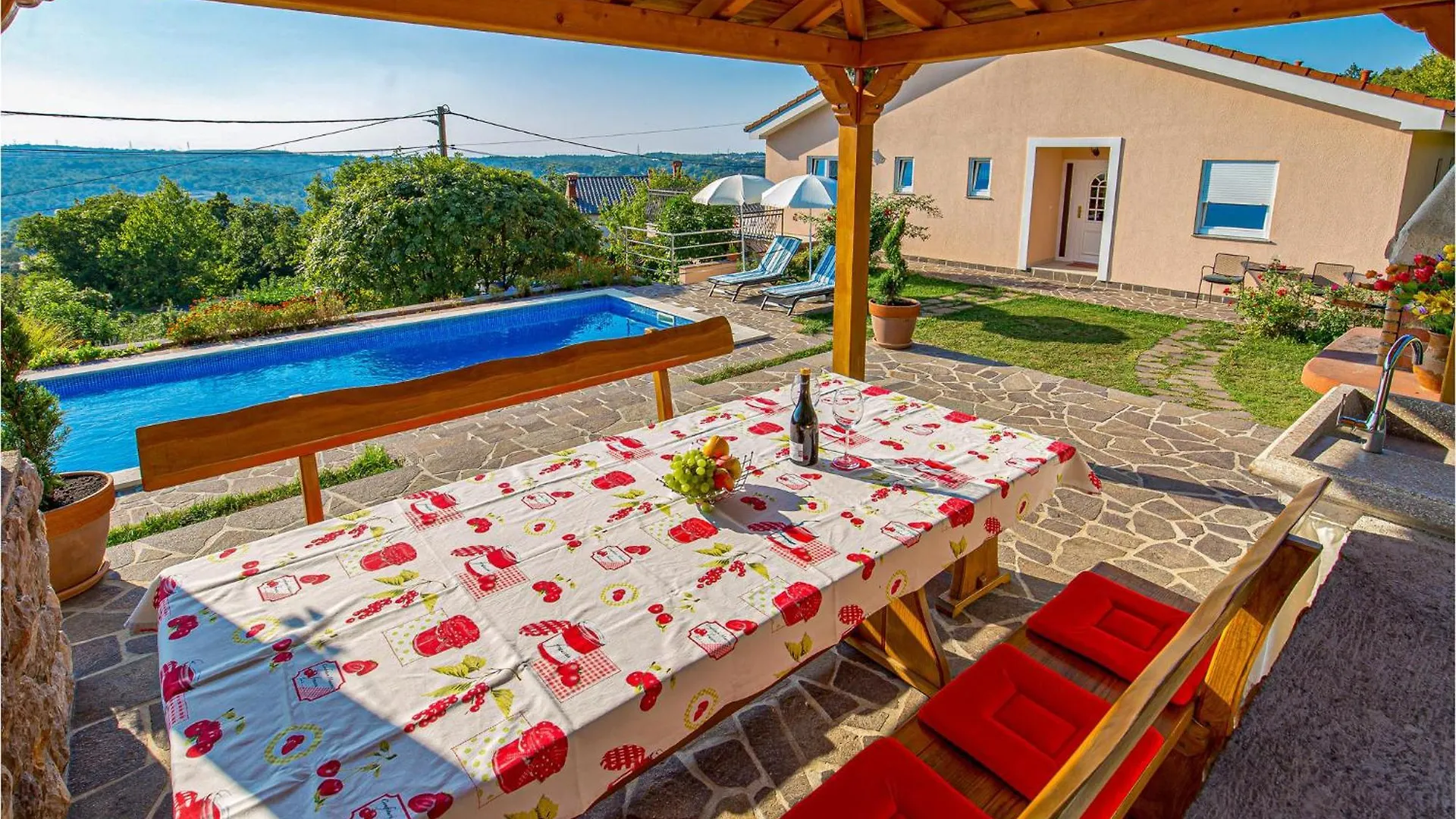 Gorgeous Home In Kastav With Wifi