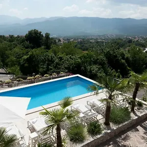 Castua Apartment